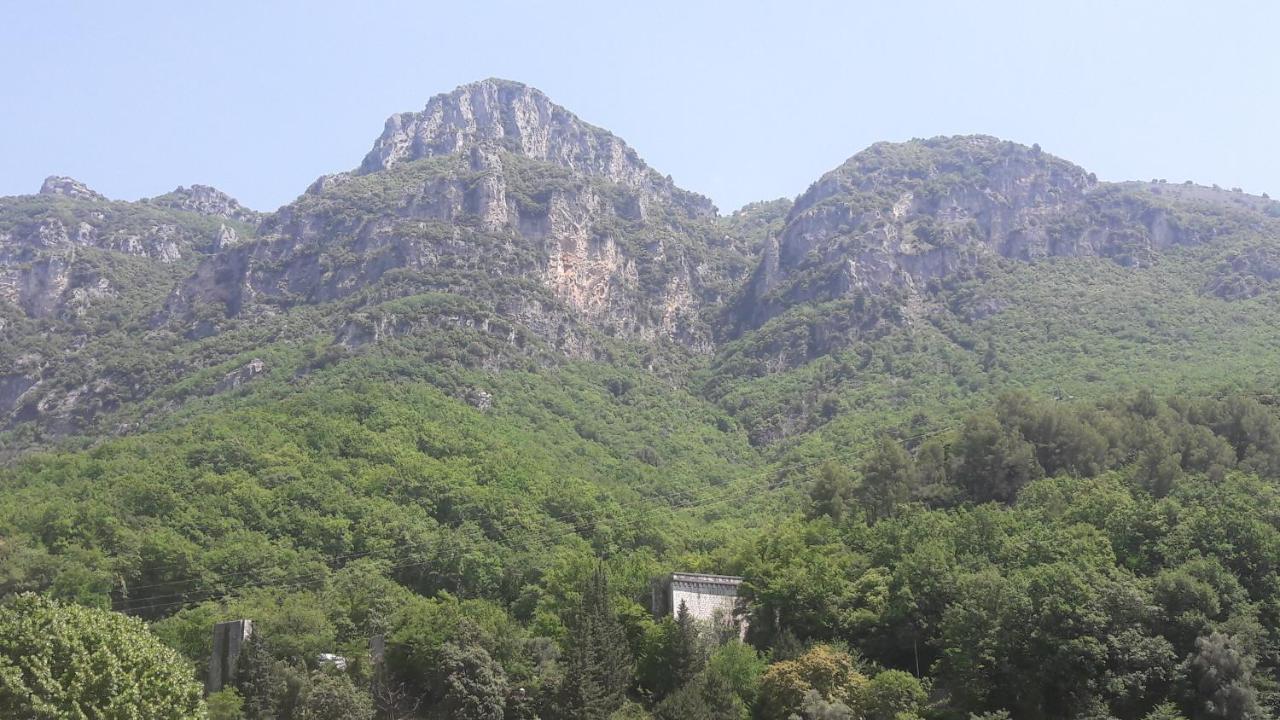 La Cigale Ξενοδοχείο Gourdon  Εξωτερικό φωτογραφία